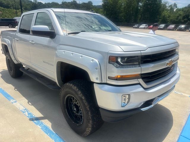 chevrolet silverado 1500 2018 3GCUKREC3JG359472 image chevrolet silverado 1500 2018 3GCUKREC3JG359472 image